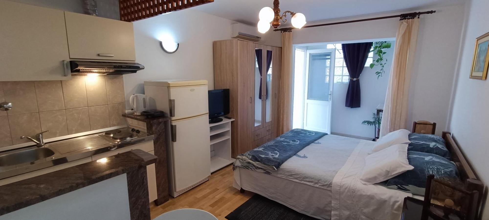 Studio Apartments Fabjanac Trogir Exteriör bild