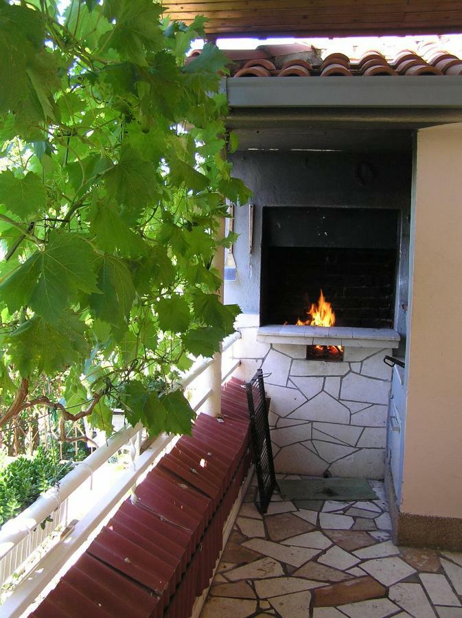 Studio Apartments Fabjanac Trogir Exteriör bild